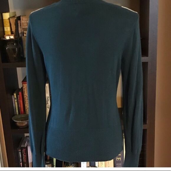 New York & Co SMALL Green & White Argyle Sweater - Picture 2 of 6